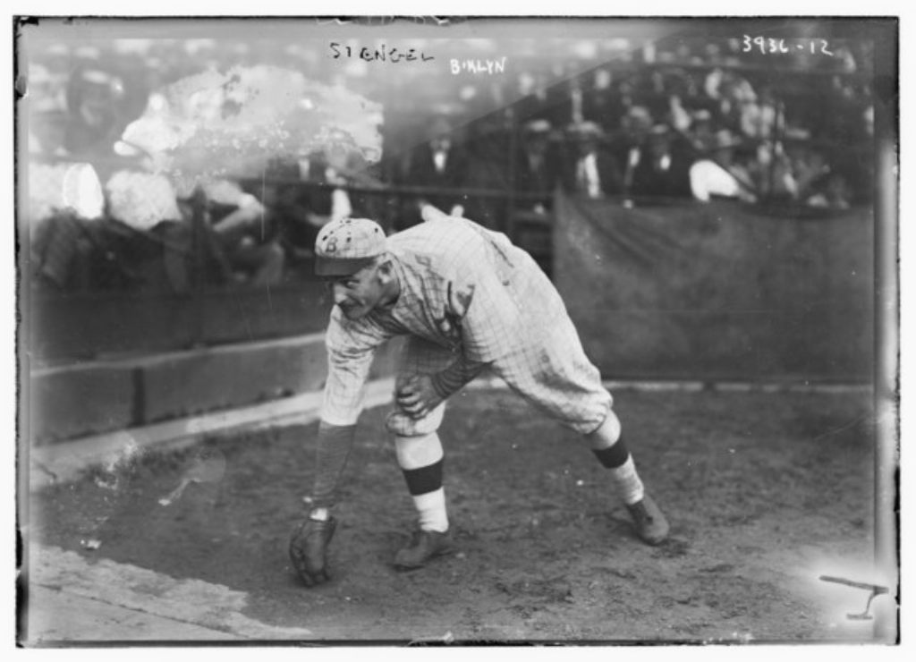 .Casey_Stengel,_Brooklyn_NL_(baseball)_LCCN2014702347.tif.jpg